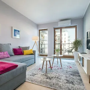 Raya Mansion Apartment Warsaw